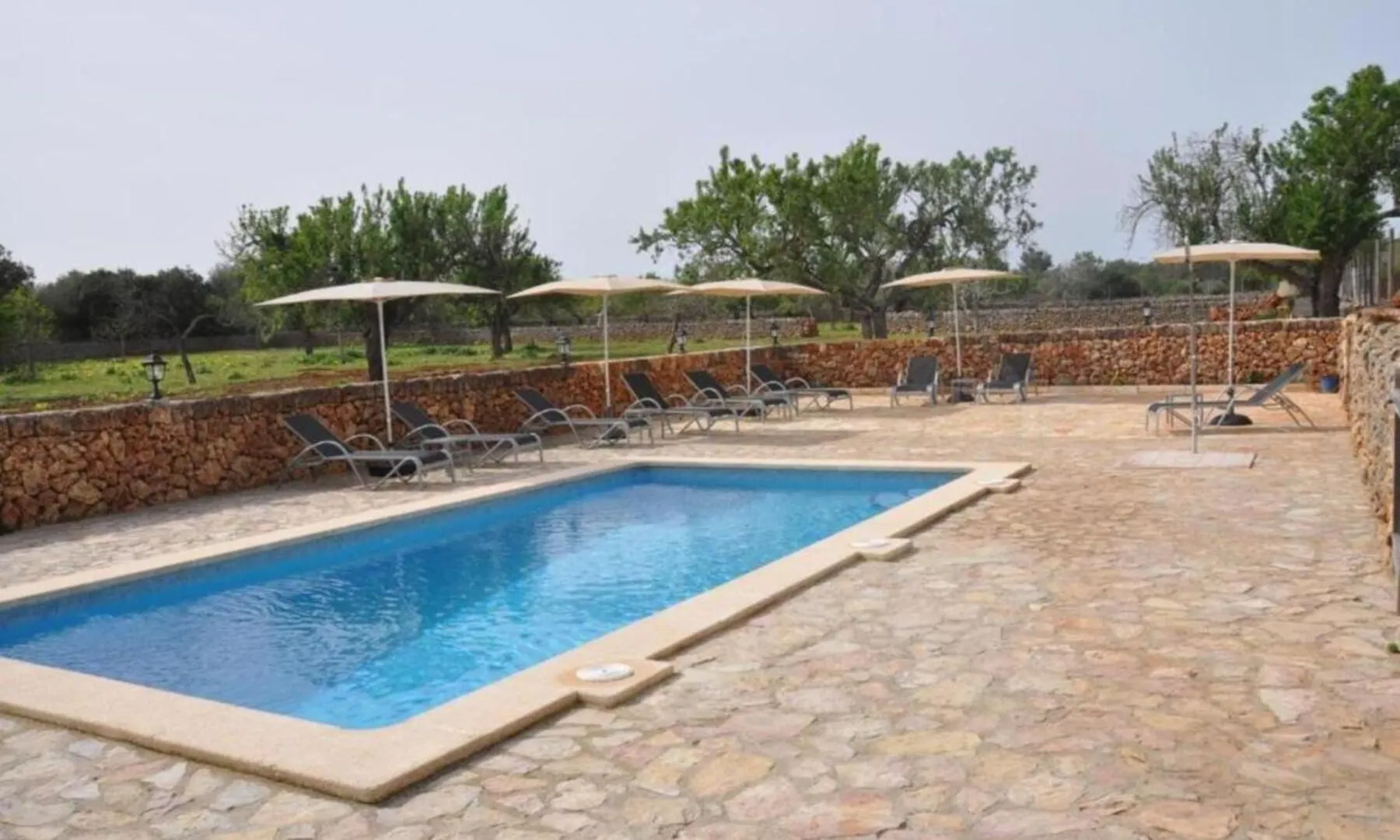 Yourhouse Agroturismo Can Porreti La Soll Lloret de Vistalegre Spain