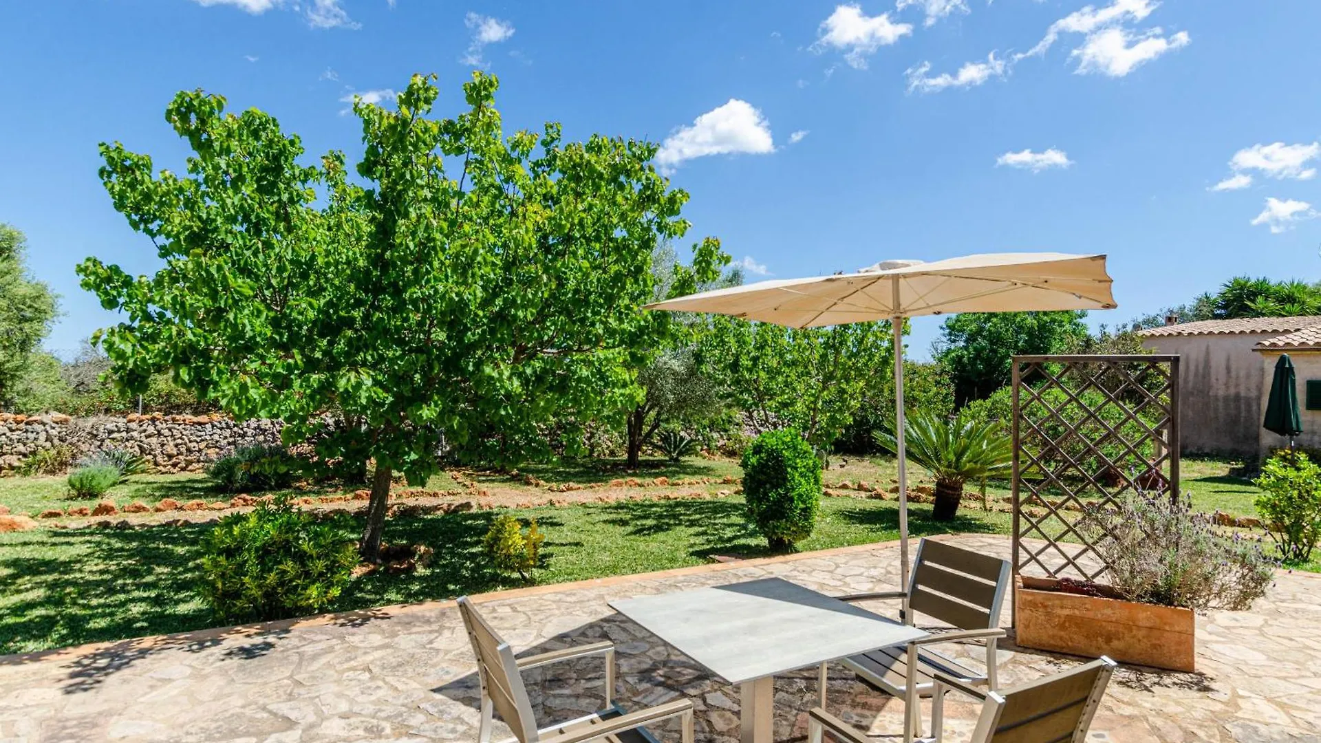 Yourhouse Agroturismo Can Porreti La Soll Lloret de Vistalegre 0*,  Ισπανία